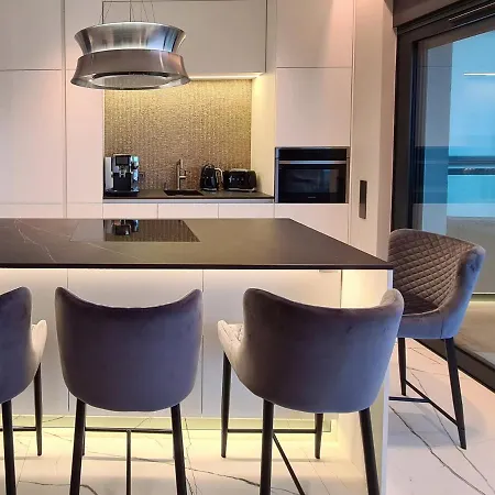 Baltic View Luxury Gardenia Front Apartment Dziwnow