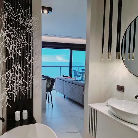 Baltic View Luxury Gardenia Front Dziwnów